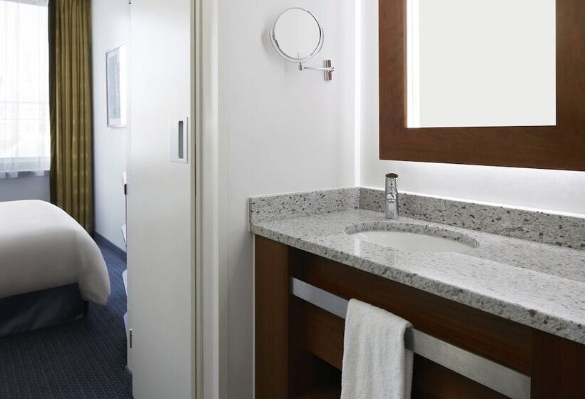 标准间, Club Quarters Hotel St Paul S, London