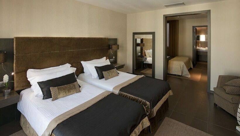 اتاق سوپریور, Constanza