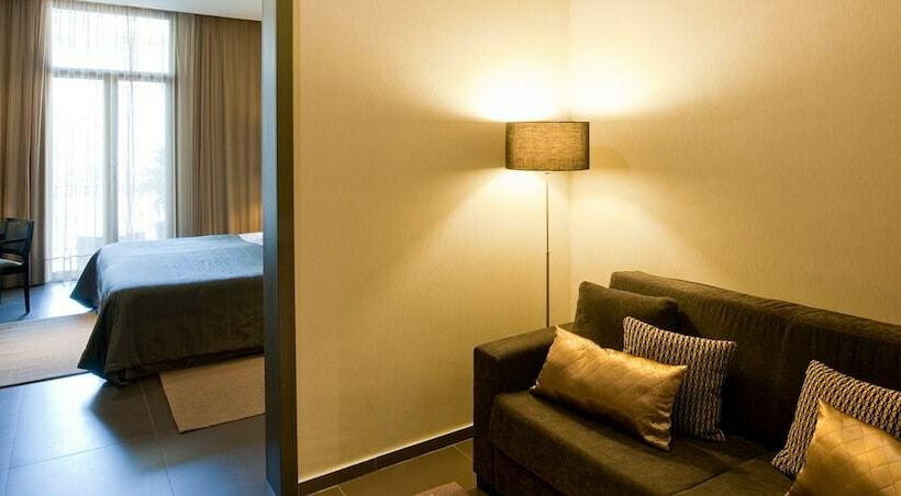 اتاق سوپریور, Constanza