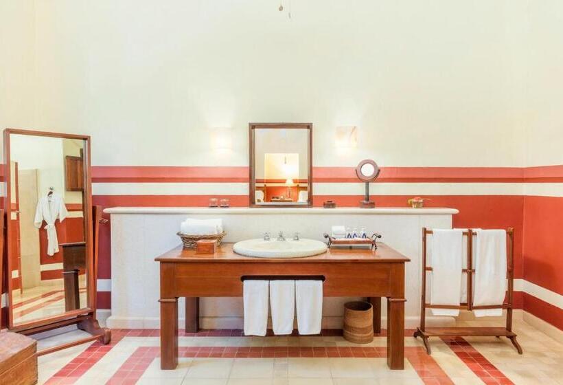 Büyük Çift Kişilik Yataklı Süit, Hacienda San Jose Cholul