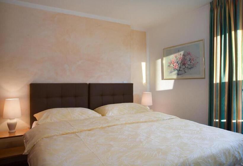 침실 2개 아파트, Helvetia Intergolf