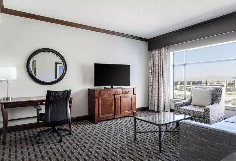 اتاق استاندارد با تخت بزرگ, Hilton Santa Clara