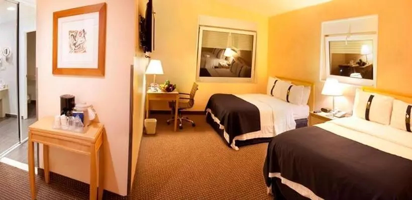 ２ダブルベッドのスタンダードルーム, Holiday Inn Cuernavaca, An Ihg