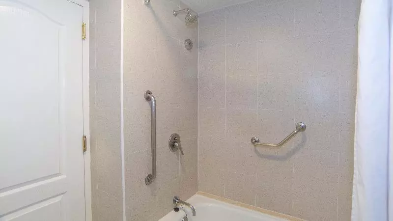 キングサイズベッドのスタンダードルーム, Holiday Inn Cuernavaca, An Ihg