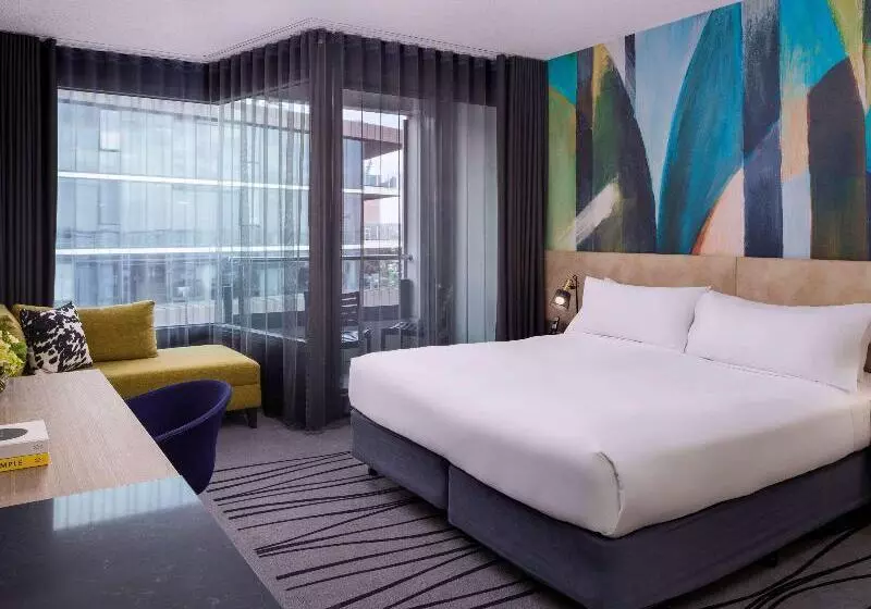 プールビュースタンダードルーム, Holiday Inn Cuernavaca, An Ihg