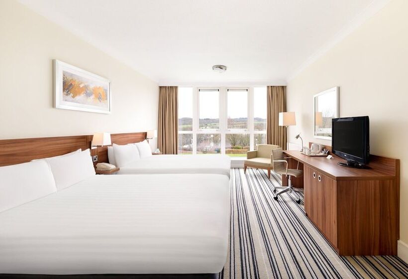 Номер Стандарт 2 Двуспальные Кровати, Holiday Inn Leeds Brighouse, An Ihg