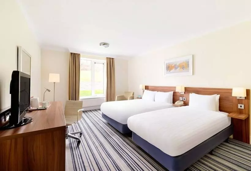 Standard-invahuone, Holiday Inn Leeds Brighouse, An Ihg