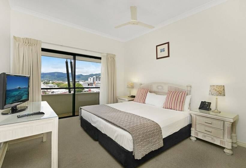 海の見える３ベッドルームアパートメント, Mantra Esplanade