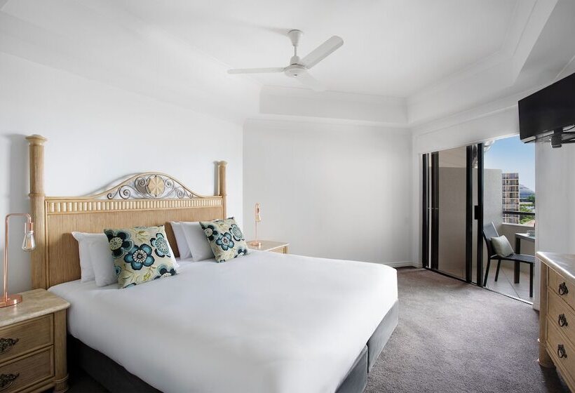 海の見える３ベッドルームアパートメント, Mantra Esplanade