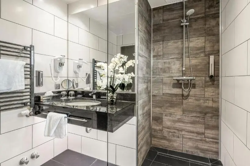 Deluxe-huone, Plaza Inn Heilbronn
