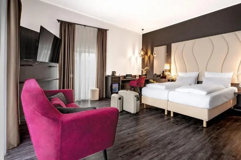 Deluxe-huone, Plaza Inn Heilbronn