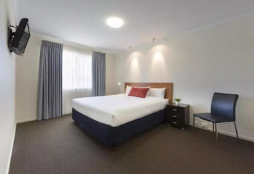 キングサイズベッドのエクゼクティブルーム, Ramada Encore Belconnen