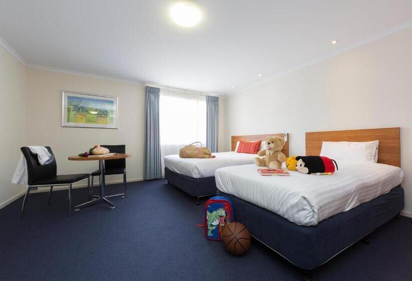 Quarto Triplo Estandar, Ramada Encore Belconnen