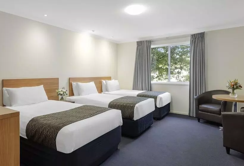 スタンダードトリプルルーム, Ramada Encore Belconnen