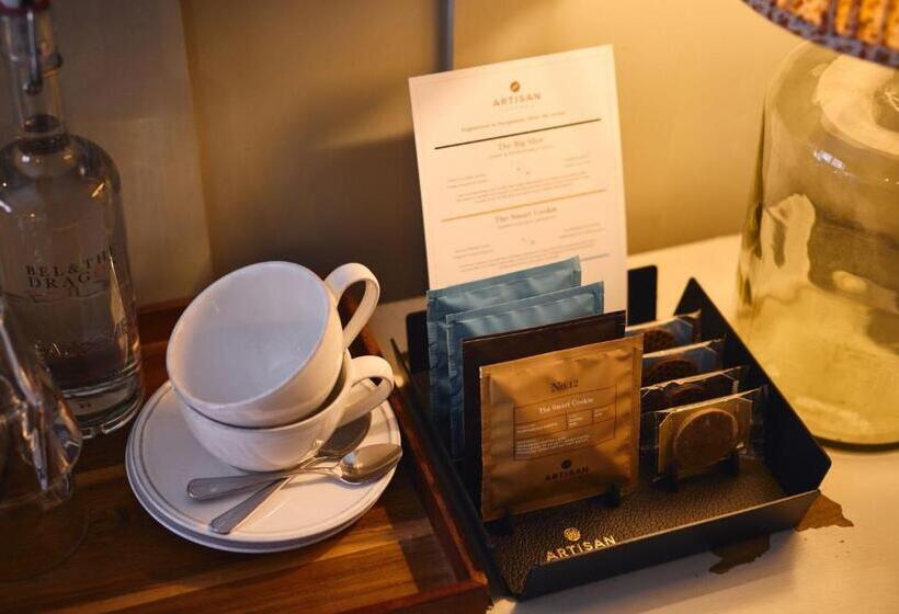 غرفة ديلوكس, The Chamberlain