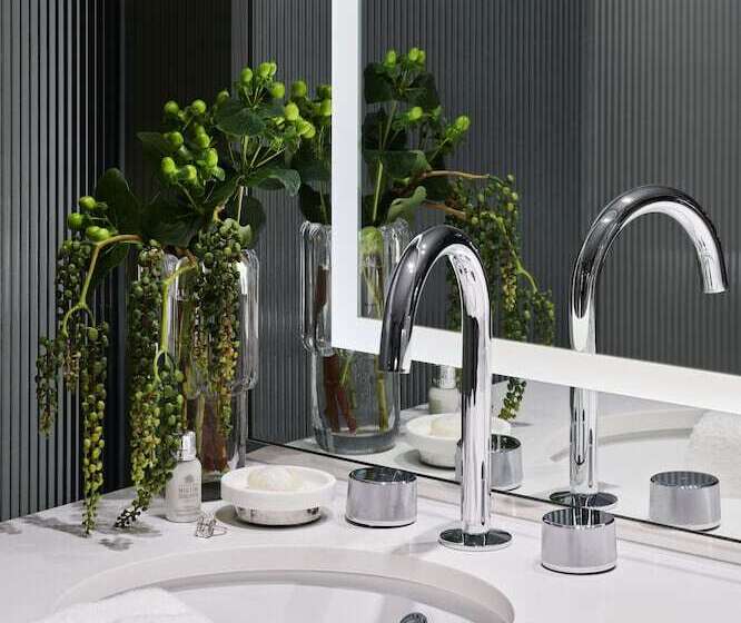 标准间带双人床, The Royce