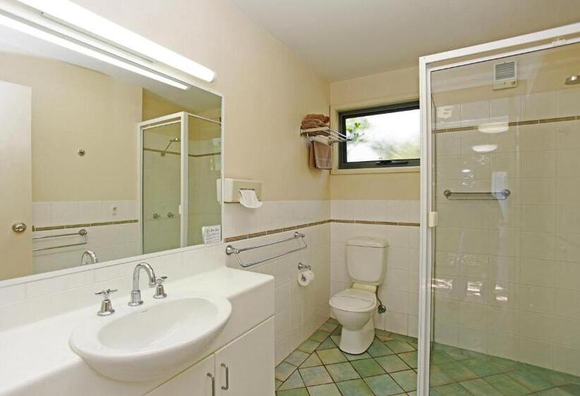 带2个卧室的公寓, Travellers Motor Village