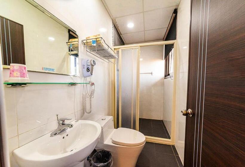 اتاق کلاسیک چهارنفره, Suao Backpackers