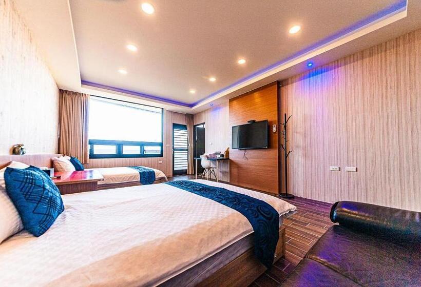 اتاق کلاسیک چهارنفره, Suao Backpackers