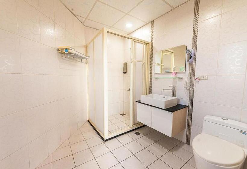 اتاق خانوادگی, Suao Backpackers