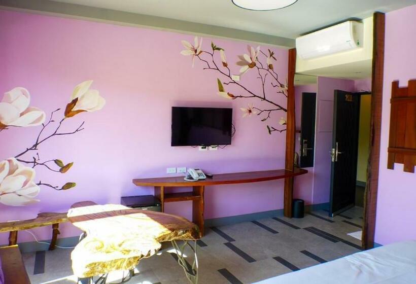 اتاق استاندارد با چشم‌انداز باغ, 墾丁興海灣民宿