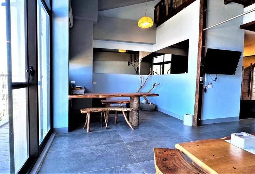 اتاق خانوادگی با چشم‌انداز دریا, 墾丁興海灣民宿