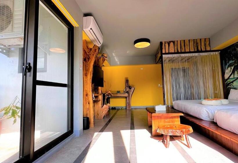 اتاق استاندارد چهار تخته, 墾丁興海灣民宿