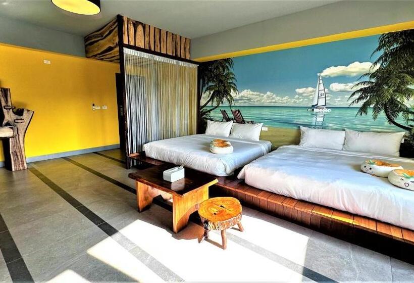 اتاق استاندارد چهار تخته, 墾丁興海灣民宿