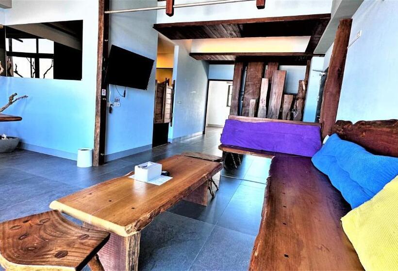 خانه 1 خوابه, 墾丁興海灣民宿