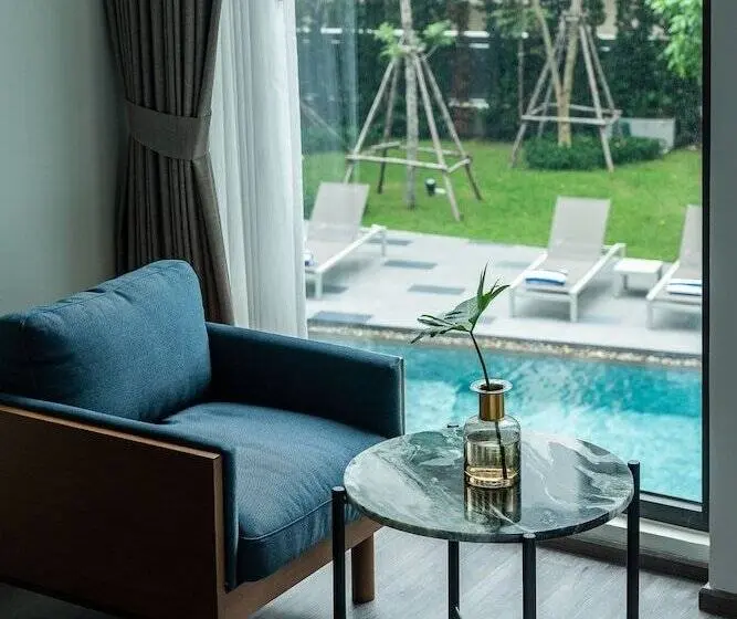 プールの見えるデラックスルーム, Best Western Plus Nexen Pattaya