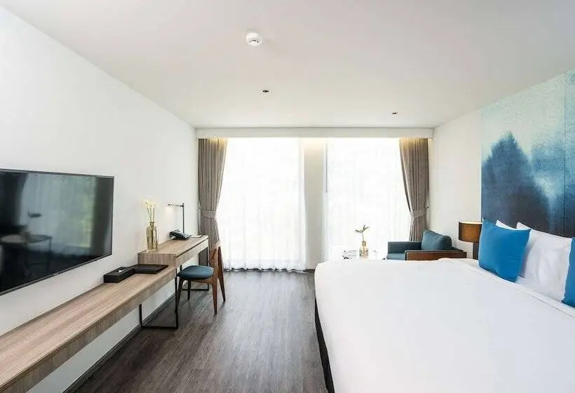 プールの見えるデラックスルーム, Best Western Plus Nexen Pattaya