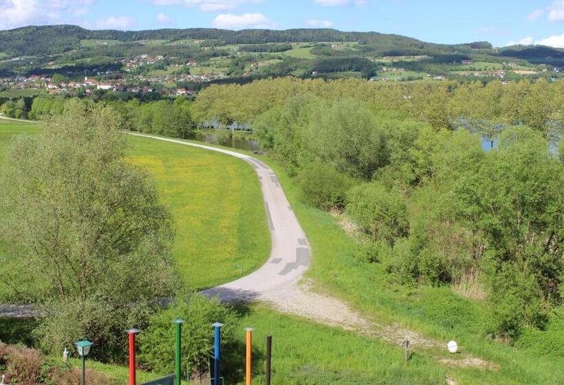 이코노미 트리플 룸, Gasthof Pension Waldhof