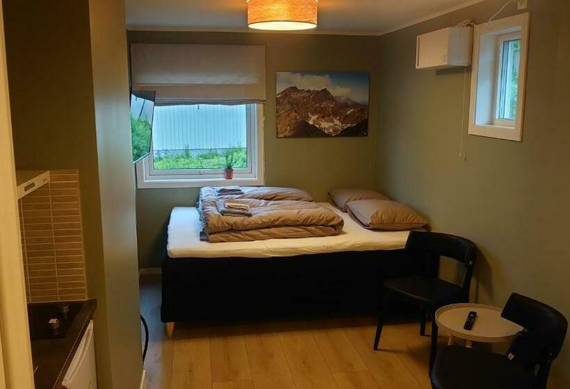 스탠다드 스튜디오, På Hjørnet Gjestehus