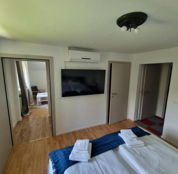 4인용 스탠다드 룸, Gasthof Pension Waldhof