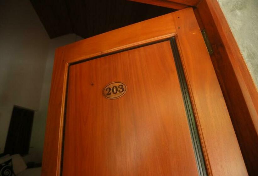 غرفة قياسية, Samudra Villa