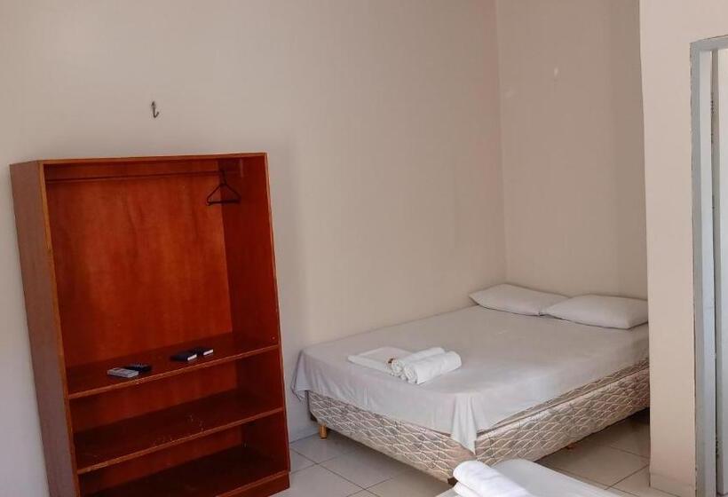 四人标准间, Rilton