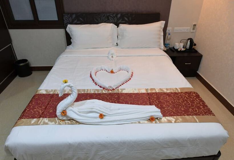 Deluxe Room, Sampath
