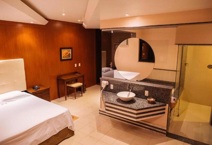 Büyük Çift Kişilik Yataklı Standart Oda, Villa D'angelo