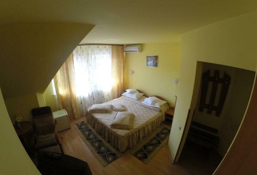 חדר סטנדרט יחיד, Motel Alaska