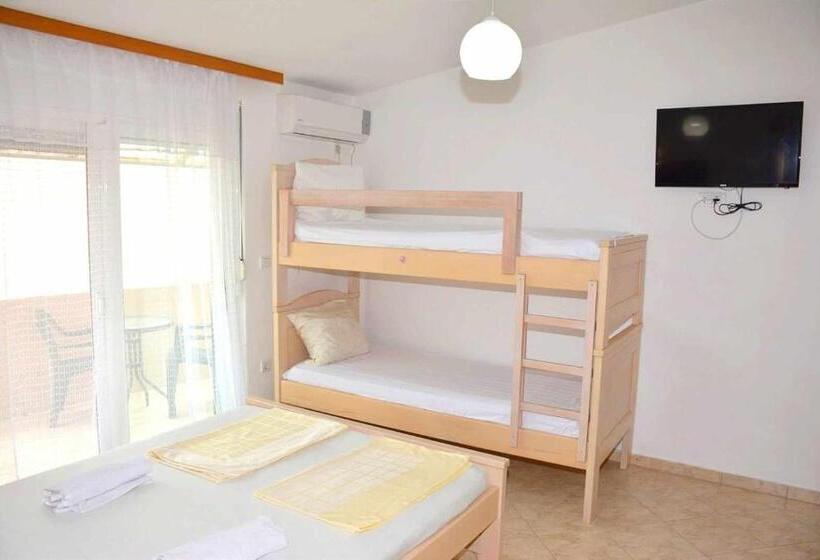 اتاق خانوادگی, Apartments Nuna