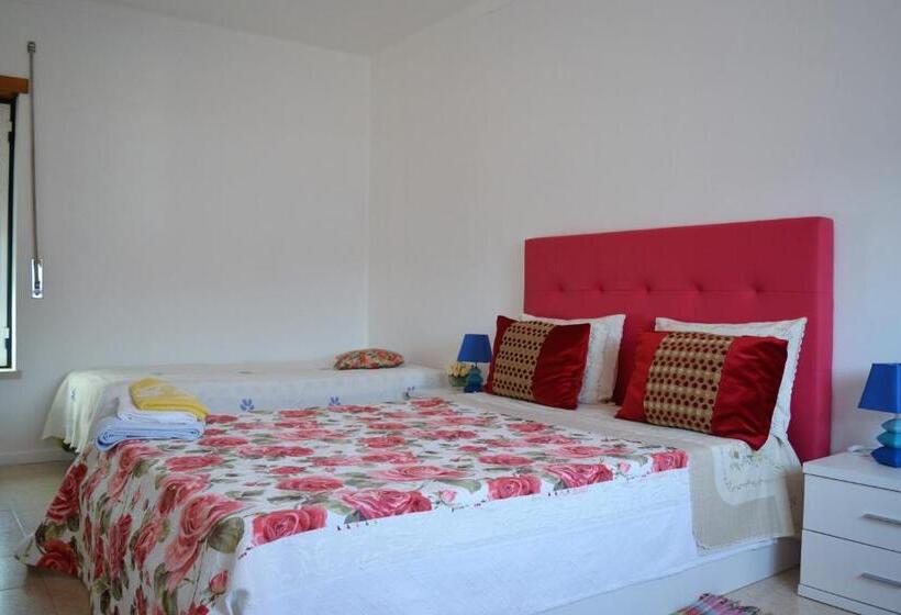 غرفة عائلية, Ricardo Holidays At Nazaré