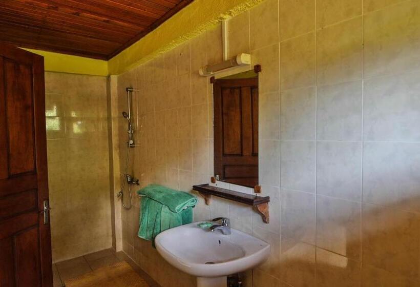 بانگلوی استاندارد, Olympe De Bemaraha