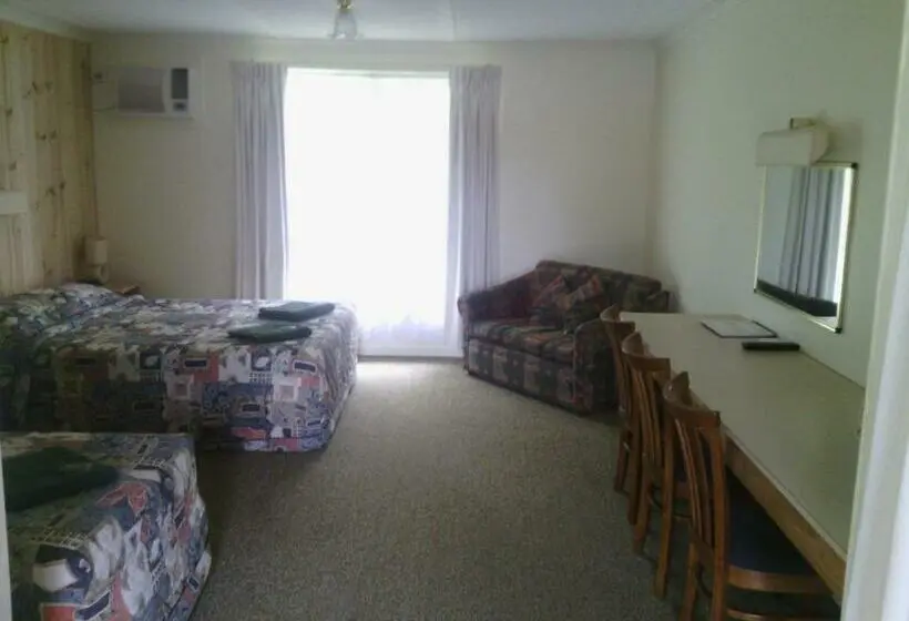 スタンダードルーム, Snowy River Lodge Motel