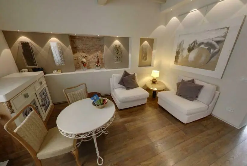 オーシャンビュースイート, Sestosenso Suites