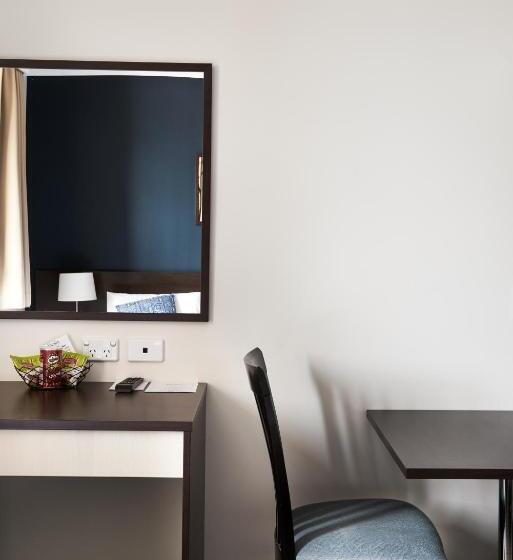 Номер Стандарт, 175 Hotel Westmead