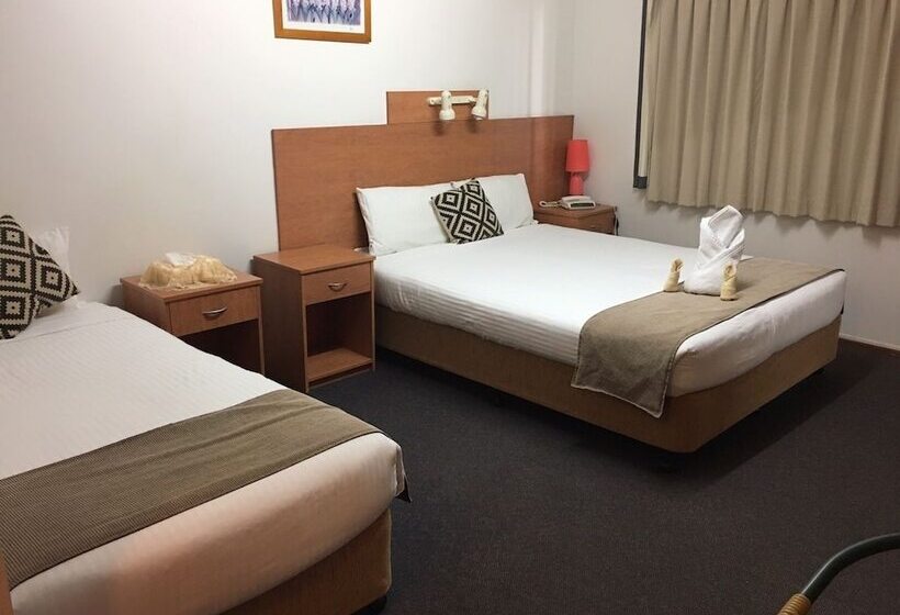 חדר סטנדרט, Bridge View Motel