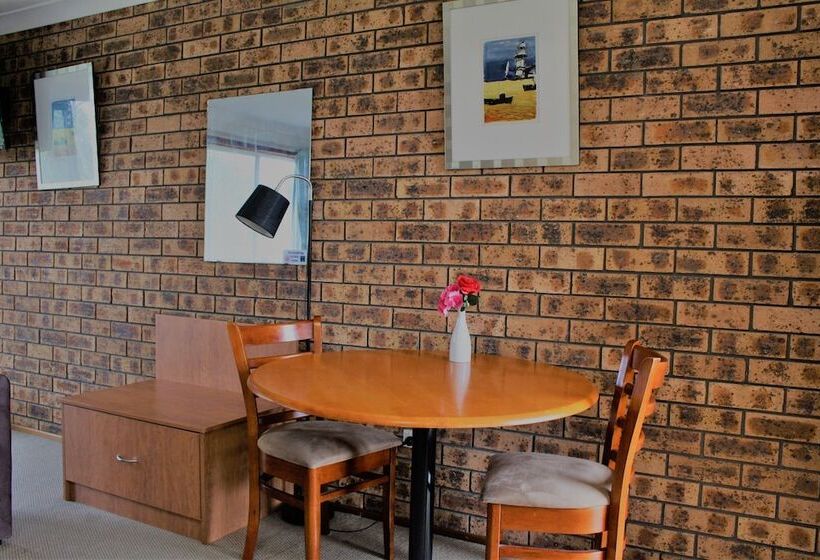 חדר סטנדרט עם מרפסת, Bridge View Motel