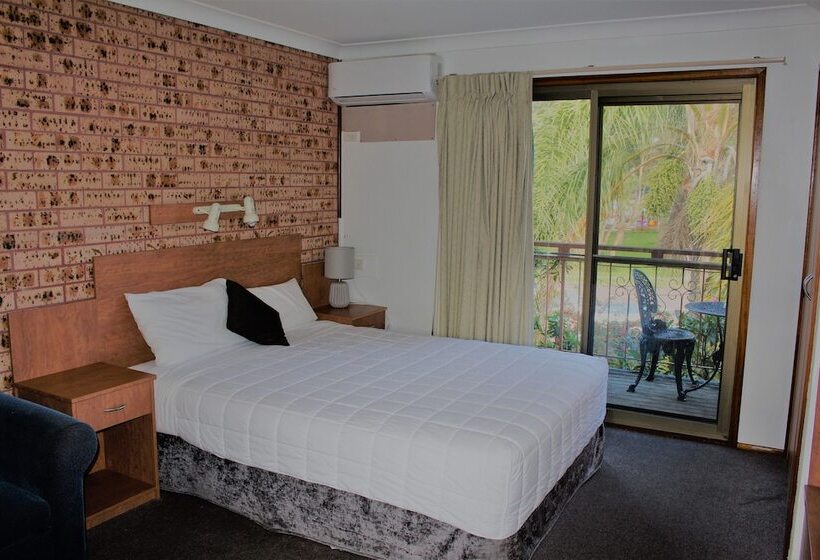 חדר סטנדרט עם מרפסת, Bridge View Motel