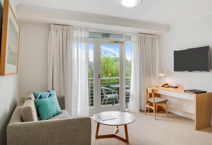Апартаменты 1 Спальня, Aligned Corporate Residences Williamstown