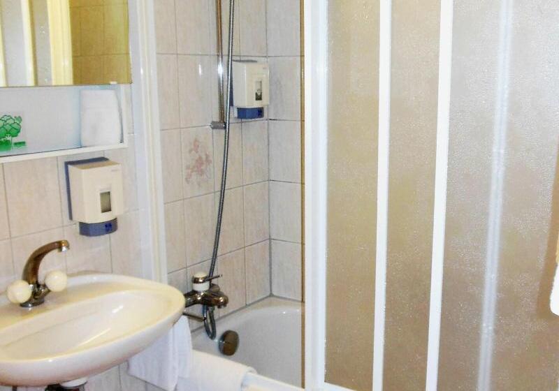 חדר סטנדרט עם מרפסת, Alpenhof